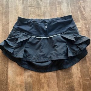 Size 4 black Lululemon black tennis skirt